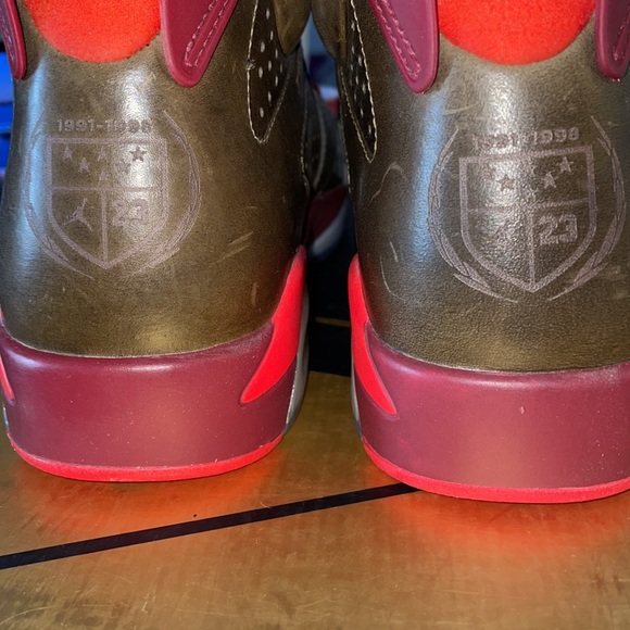 Air Jordan 6 Retro “Cigar” main image 5